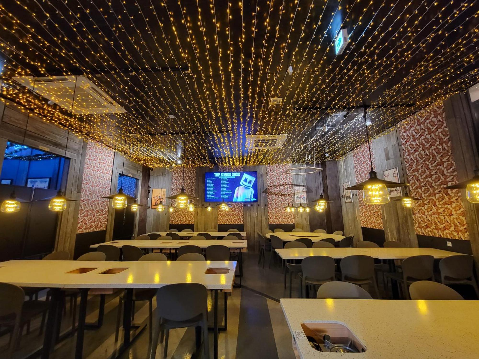 Q Fox Black Diamond Hotel Куттян Экстерьер фото